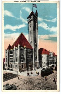 13976 Trolley Cars at Union Station, St. Louis, Missouri