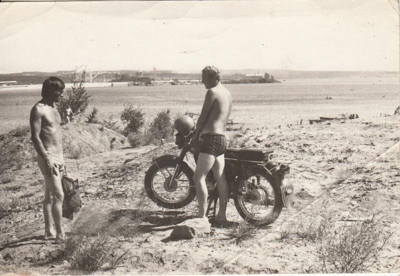 Photo men motorcycle social history