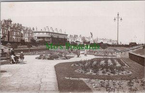 Essex Postcard - Clacton-On-Sea, The Sunken Gardens  RS36296