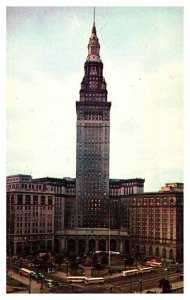 Postcard TRAIN STATION SCENE Cleveland Ohio OH AS8158