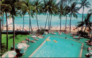 Waikiki Beach Outrigger Hotels Honolulu Hawaii HI Unused Vintage Postcard F46