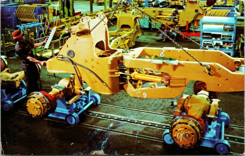 Vtg Postcard 1992 Caterpillar Tractor Factory Manufacturing Process