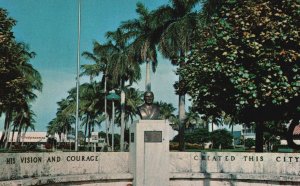 Vintage Postcard The Bust of Joseph W. Young Monument Statue Hollywood Florida