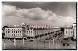 Modern Postcard Royan Course A Briand