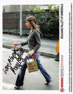 Roxanne Pallatt Emmerdale 2006 Soapstar Superstar 10x8 Hand Signed Photo