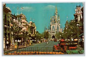 Vintage 1975 Postcard Walt Disney World Main Street USA Cinderella's Castle