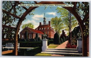 Williamsburg Virginia~Gardens & Royal Governors Palace~Vintage Linen Postcard