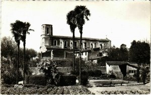 CPA LORGUES - Jardins de Notre-Dame et l'Église (106527)