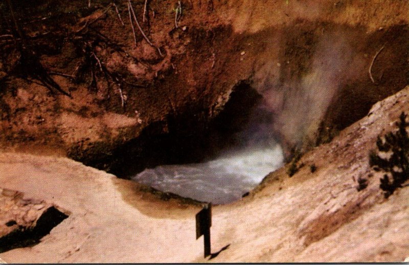 Yellowstone National Park Dragon's Mouth Spring