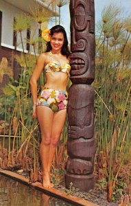 Honolulu Hawaii Miss Kauai & Tike, Photochrome Vintage Postcard U8725