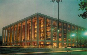 Postcard United States Lincoln Center Philharmonic Hall New York