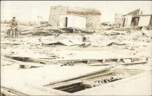 Monmouth IL - Tornado Damage Murdock House 1908 Real Photo Postcard spg