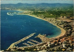 CPM LE LAVANDOU Vue Generale Aerienne - Au Loin le Port de Bormes (1112063)