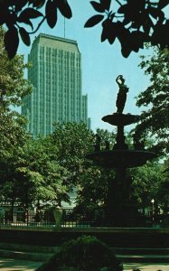 Memphis Tennessee Court Square Sterick Building Bluff City News Vintage Postcard