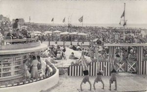 Belgium Oostende Les Jeux sur la Plage Spelen op Strand 1930