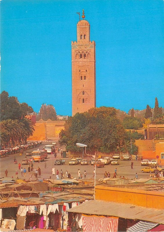 Lot 98 morocco marrakech Marrakesh square jama el fna mosquee koutoubia car