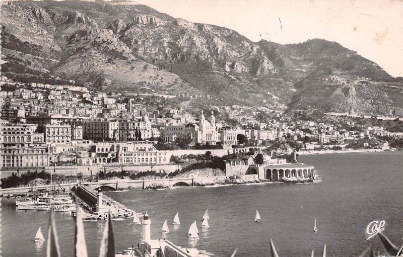 BR20514 Monte carlo vue geenrale et les regates Monaco