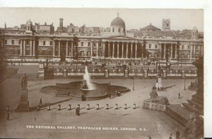 London Postcard - National Gallery - Trafalgar Square - Real Photo - Ref TZ4885