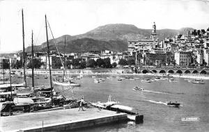 BR10710 Menton le port   france