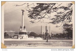 RP: RIO , Jardin da Praia Vermelna , Brazil , 30-40s