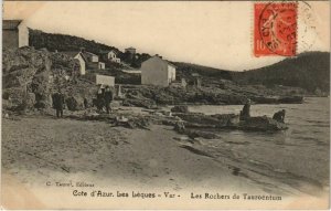 CPA SAINT-CYR-sur-MER LES LECQUES LES LEQUES - Rochers de Tauroentum (1111688)