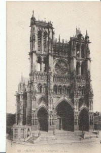 France Postcard - Amiens - La Cathedrale - LL  ZZ445