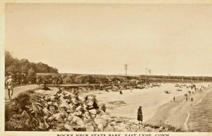 Postcard Early View of Rocky Neck State Park Beach, East Lyme, CT.   :9