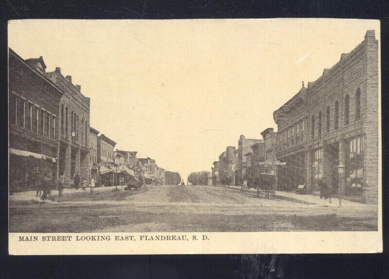 FLANDREAU SOUTH DAKOTA DOWNTOWN MAIN STREET SCENE VINTAGE POSTCARD SD