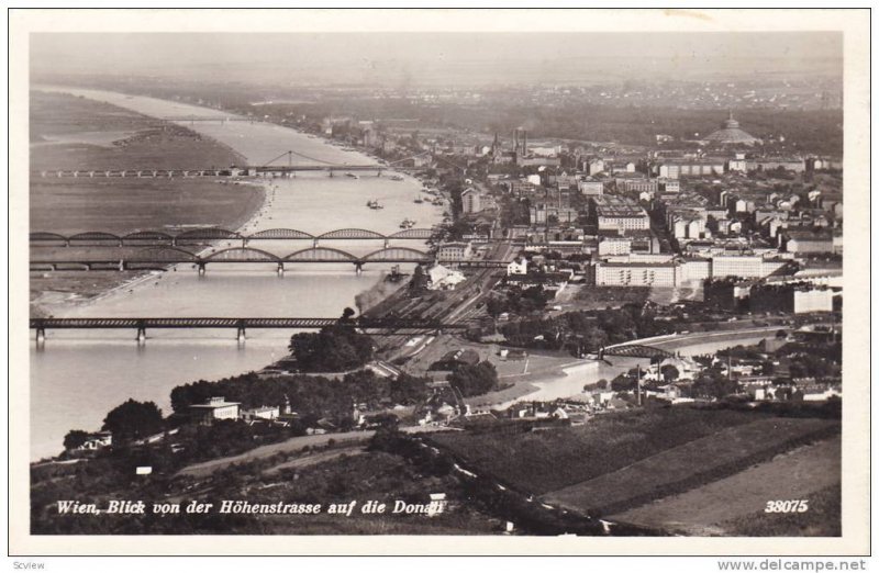 RP; Aerial View, Blick von der Hohenstrasse auf die Donau, Wien, Austria, PU-...