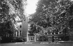 J76/ Gibson City Illinois RPPC Postcard c1940s Grade School 329