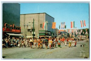 Pendleton OR Postcard Indian Children In Westward Ho Parade Payless Drug Store