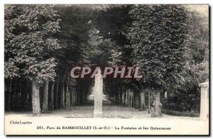 Rambouillet - La Fontaine and Quinconces - Old Postcard