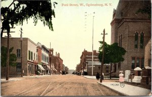 Postcard NY Ogdensburg Fort Street W. - Street Scene - Old Cars - 1911 A2