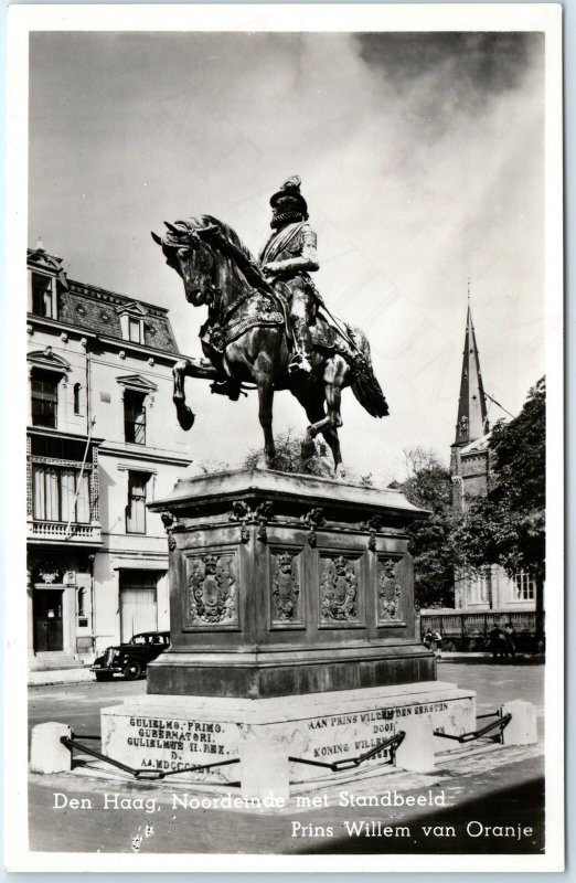 c1950s Den Haag Netherlands RPPC Willem van Oranje Statue Noordeinde Palace A336