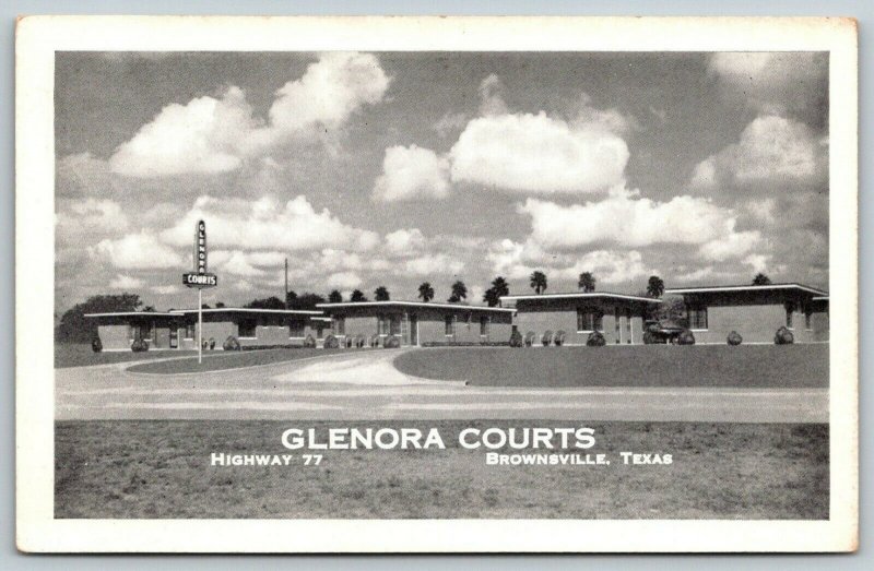 Brownsville Texas~Glenora Courts~Roadside Motel Highway 77~1940s B&W Postcard 