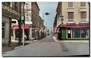 Modern Postcard La Guerche de Bretagne Rue Duguesclin