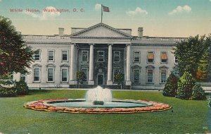 White House, Washington, DC - Fountain on North Lawn - DB
