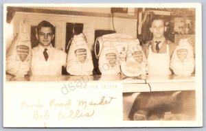 K36/ Columbia Missouri RPPC Postcard c1940s Paris Road Meat Market 399