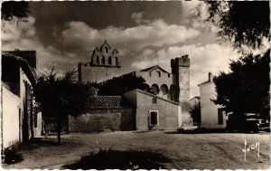 CPA SAINTES-MARIES-de-la-MER L'Eglise Fortifiee (1259688)