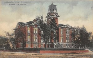 J19/ Nevada Iowa Postcard c1910 High School Building  39