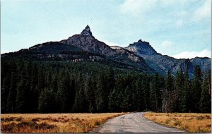 Vtg Montana MT Pilot & Index Peak's Beartooth Highway Yellowstone Postcard