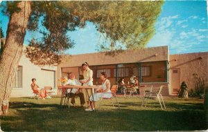 Arizona Tucson Lodge of the Desert patio 1956 Petley Postcard 22-5438