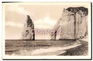 Postcard Old Etretat Great Aiguille and Porte d'Aval