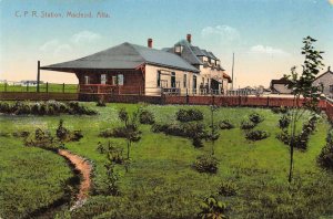 Macleod Alta Canada CPR Train Station Vintage Postcard AA55865