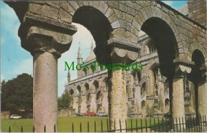 Hampshire Postcard - Winchester Cathedral, Norman Chapter House Arches RS31145