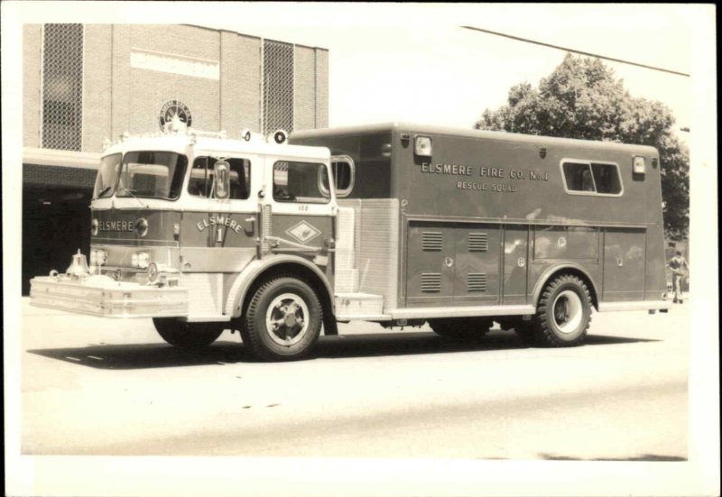 Elsmere Delaware DE Fire Engine c1970s Photo Photograph Non-Postcard
