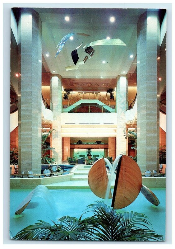 Vintage Anaheim Hilton & Towers Disneyland Inside View, CA Postcard #P 