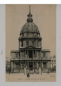 France - Paris. L'Hotel des Invalides Dome