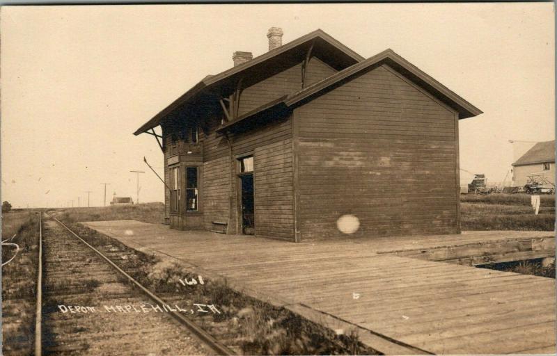 Maple Hill-Armstrong IA~Ghost Town Railway Depot~Platform~Farm Machine~1910 RPPC 