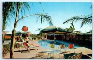 NEW ORLEANS, LA Louisiana ~ Roadside TOWN HOUSE MOTOR HOTEL  c1950s Postcard